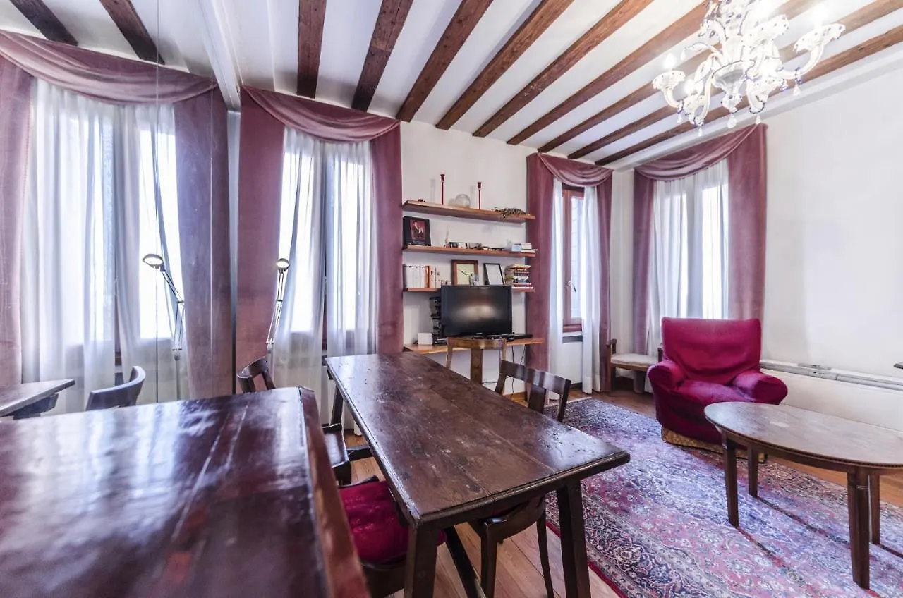 Apartment Biennale Suite Venice