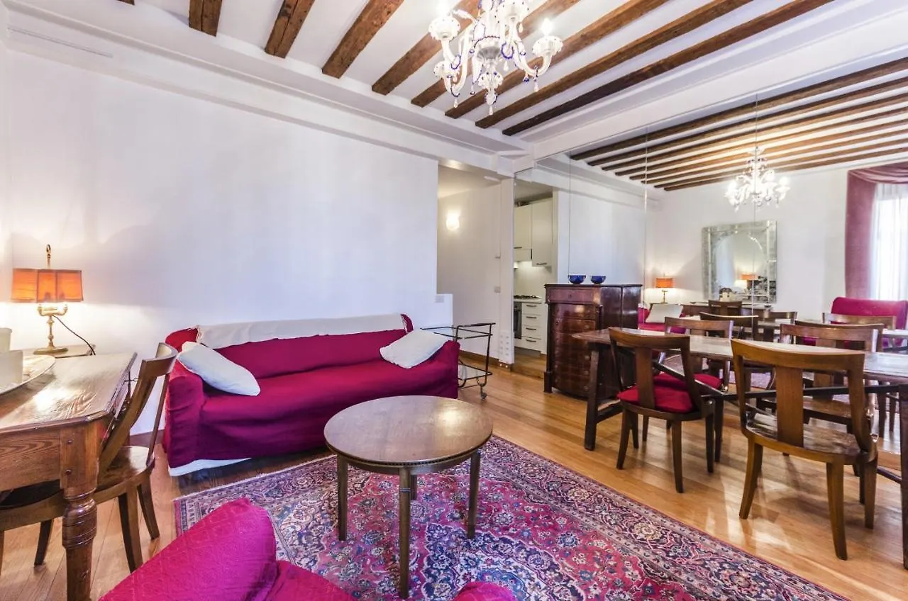 Apartment Biennale Suite Venice