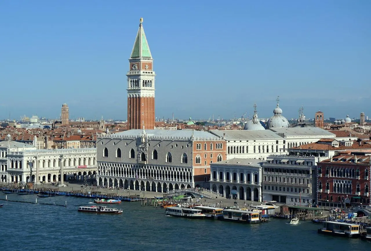 Biennale Suite Venice Apartment